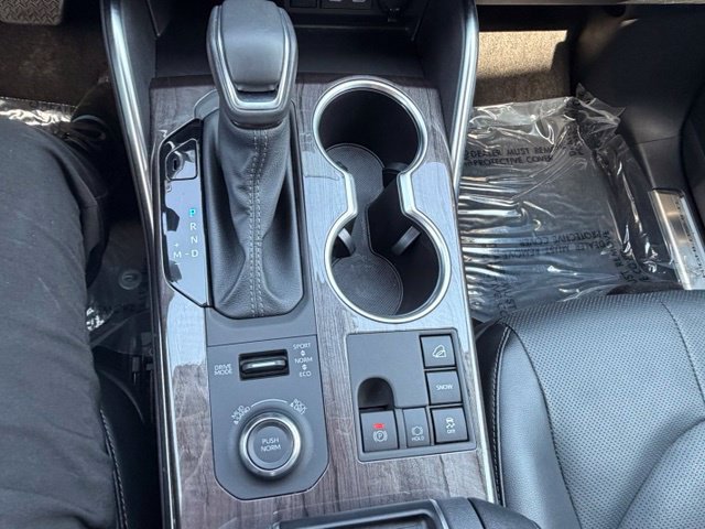 Used 2024 Toyota Highlander Platinum AWD/4WD image 22
