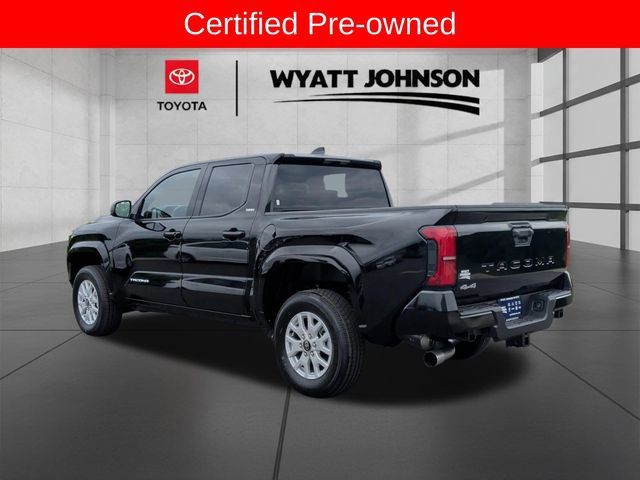 Certified 2025 Toyota Tacoma SR5 AWD/4WD image 3