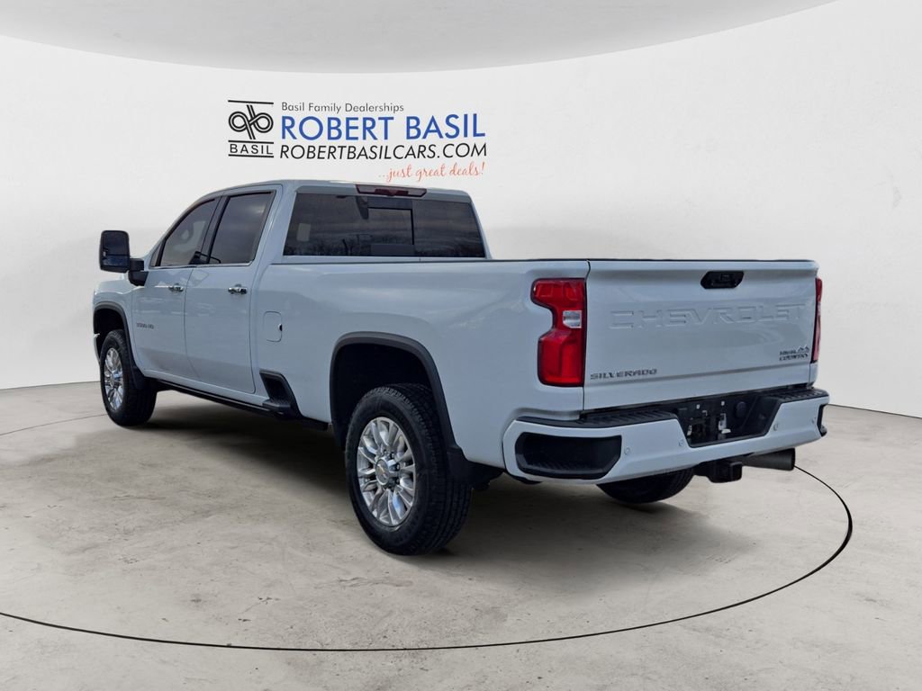 Used 2022 Chevrolet Silverado 3500 High Country image 3
