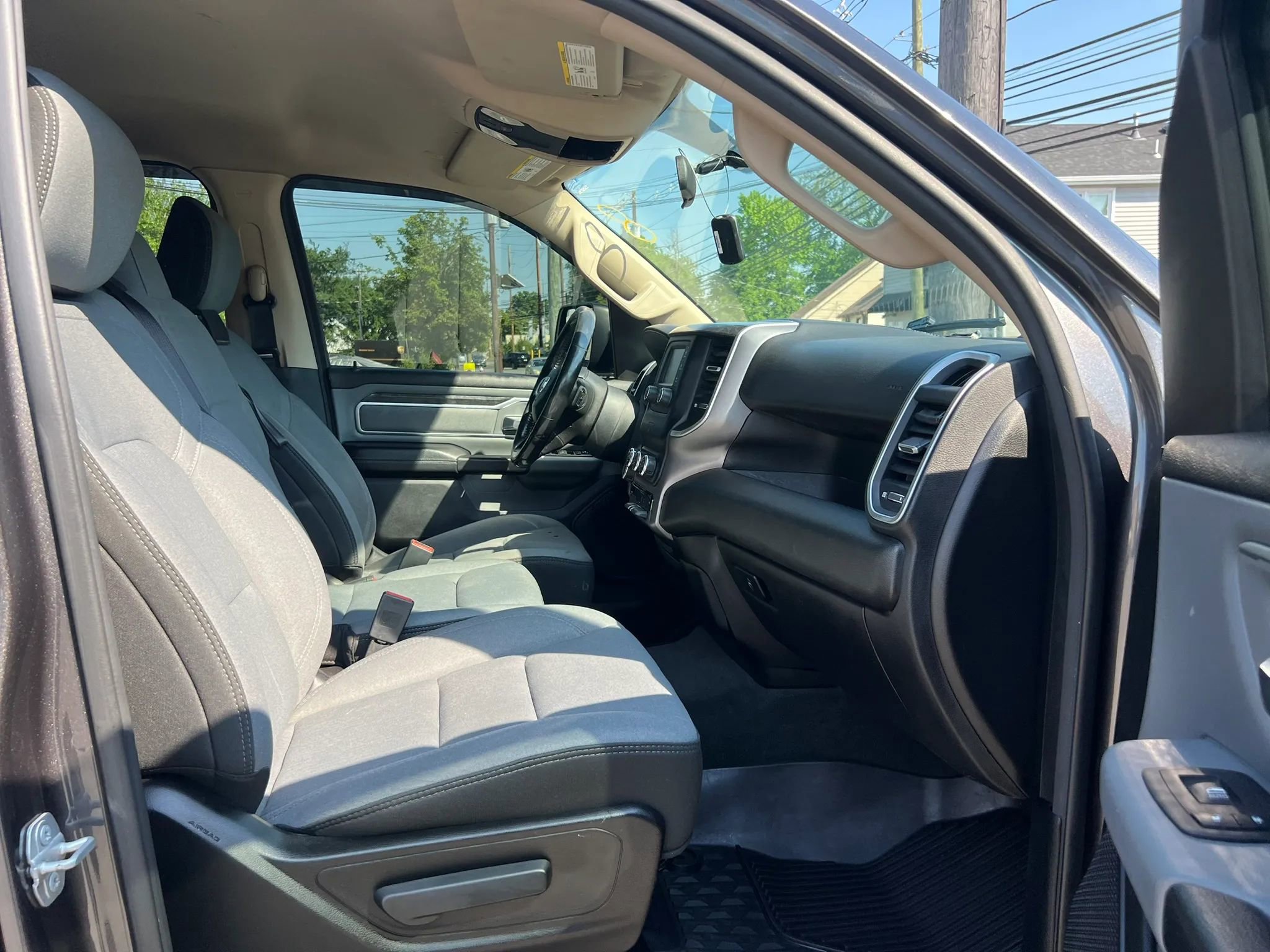 Used 2019 RAM 1500 Big Horn AWD/4WD image 29