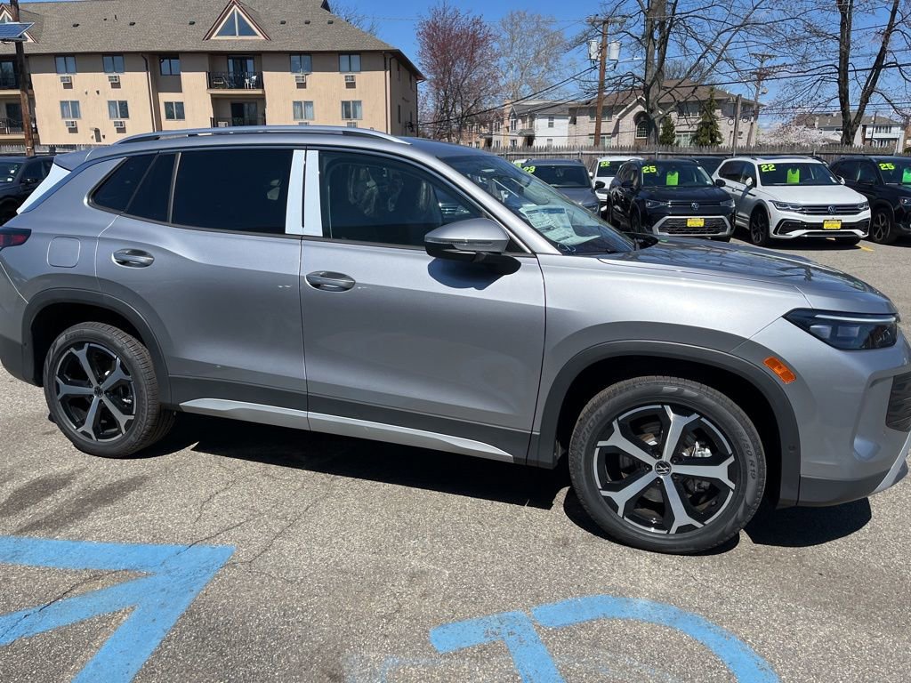 New 2026 Volkswagen Tiguan SE image 5