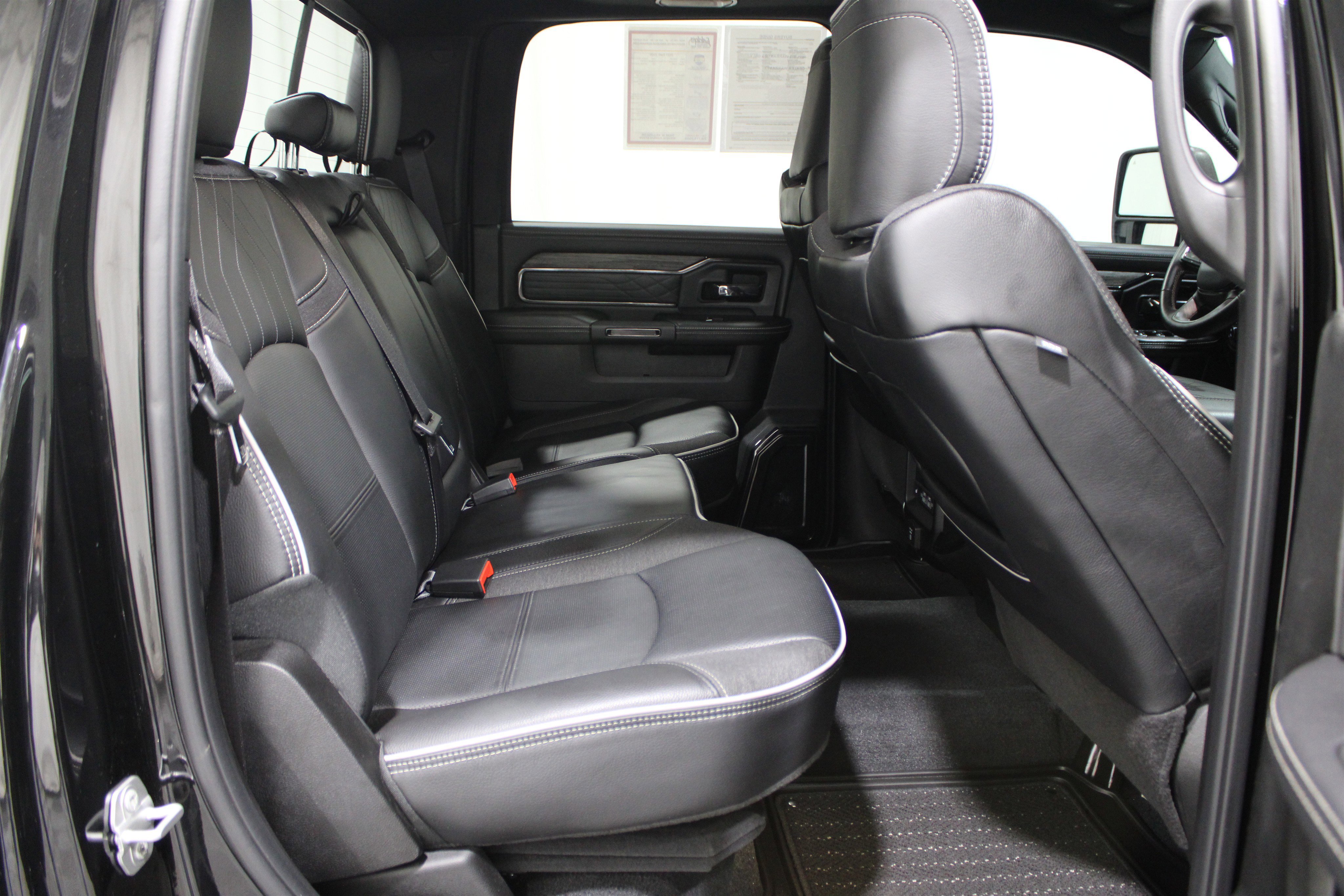 Used 2025 RAM 2500 Limited image 27