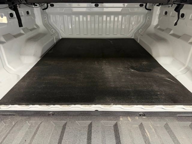 Used 2024 Chevrolet Colorado Trail Boss w/ Technology Package image 11