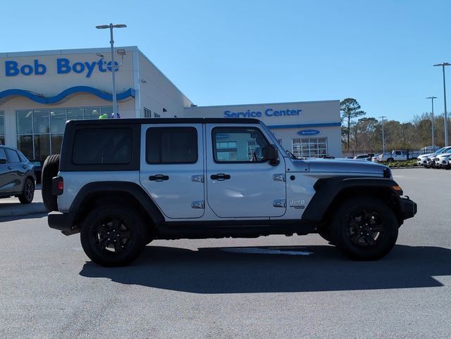 Used 2020 Jeep Wrangler Unlimited Sport S image 2