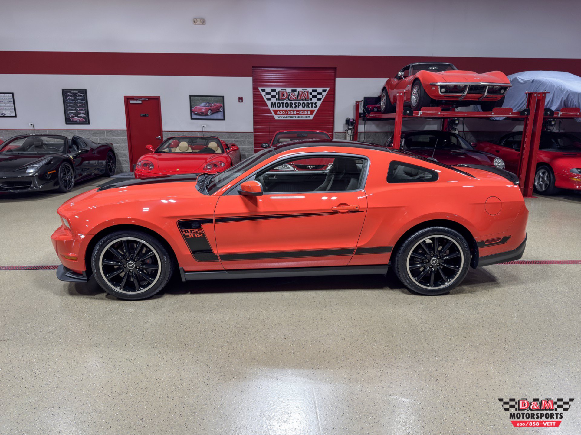 Used 2012 Ford Mustang Boss 302 w/ Boss 302 Accessory Pkg RWD image 2