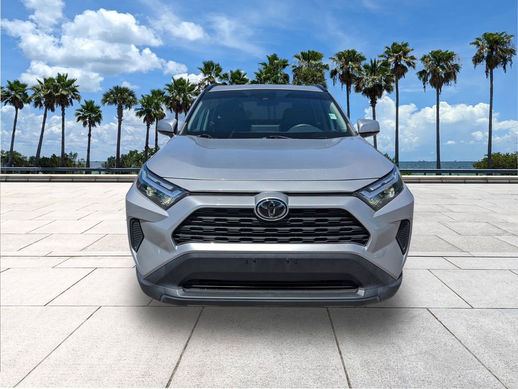 Used 2022 Toyota RAV4 XLE w/ Convenience Package image 2