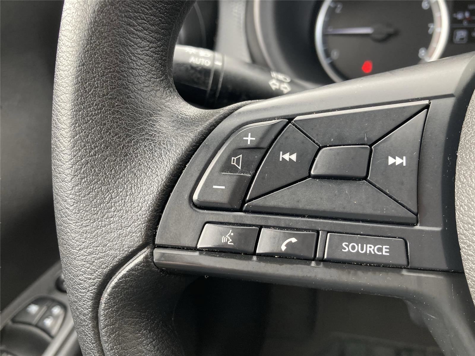 Used 2023 Nissan Kicks S image 19