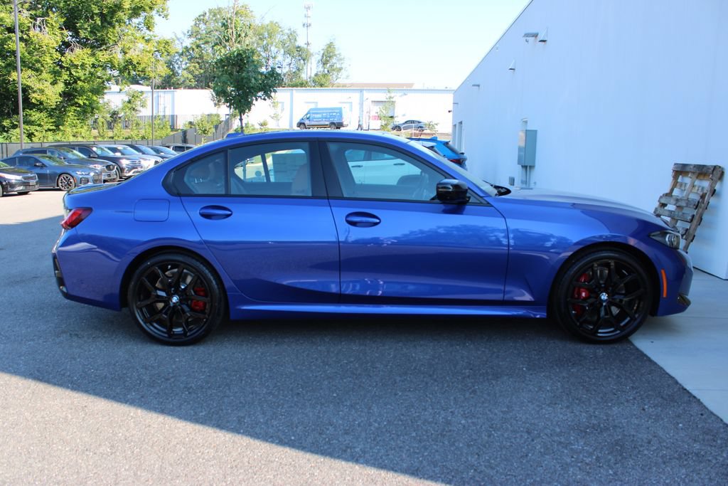 New 2026 BMW 330i xDrive Sedan w/ M Sport Package AWD/4WD image 30
