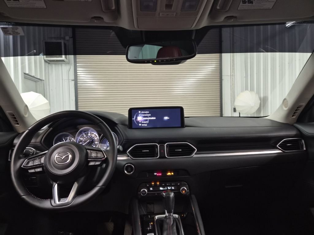 Used 2022 MAZDA CX-5 Carbon Edition image 39