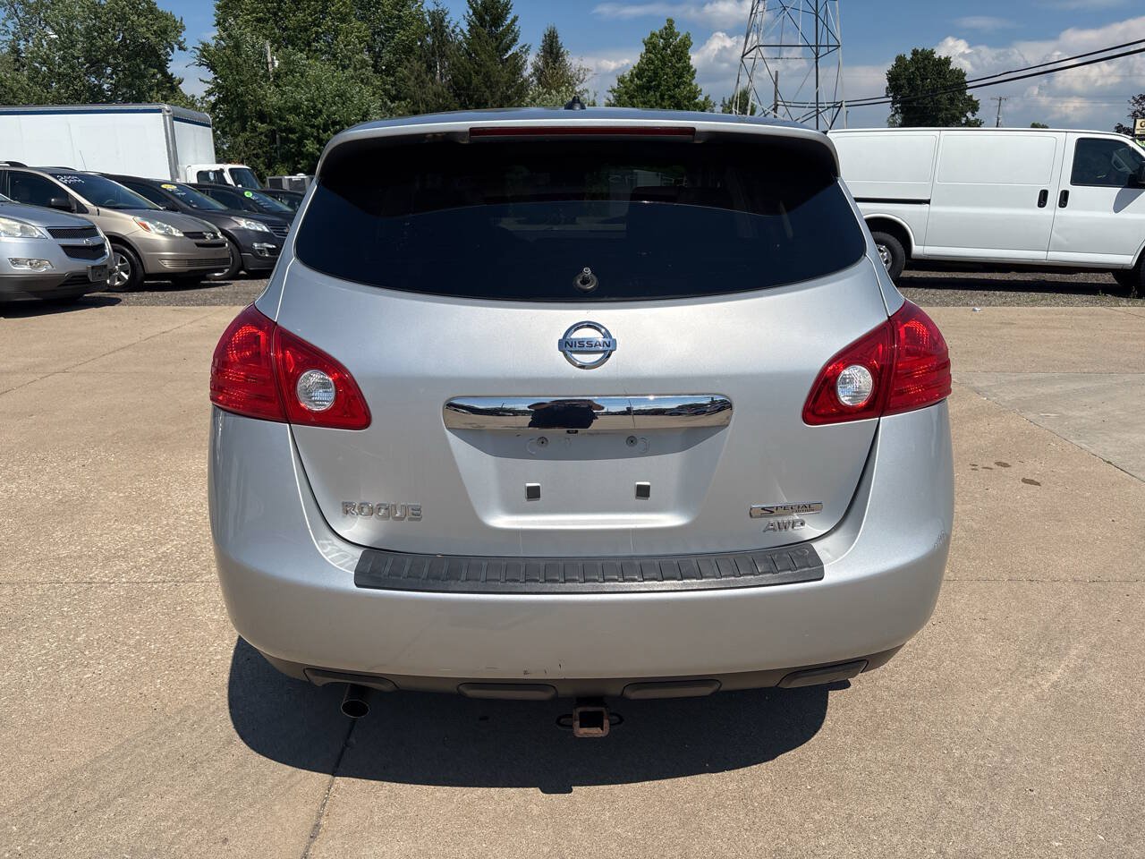 Used 2013 Nissan Rogue S w/ Special Edition Pkg AWD/4WD image 6