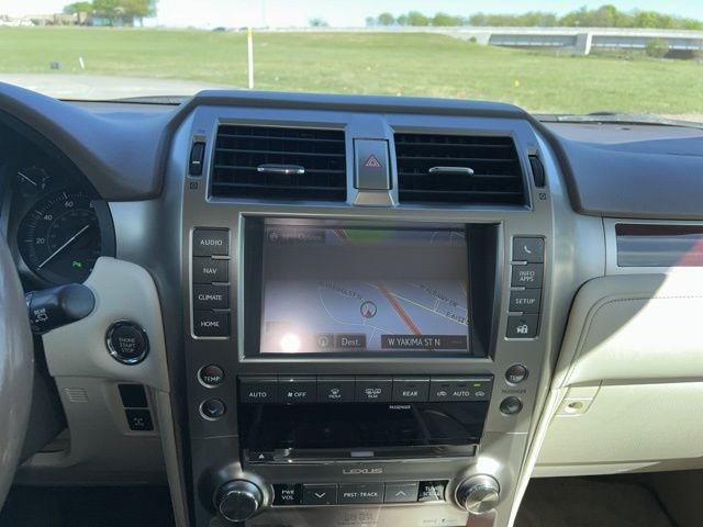 Used 2014 Lexus GX 460 Luxury image 17