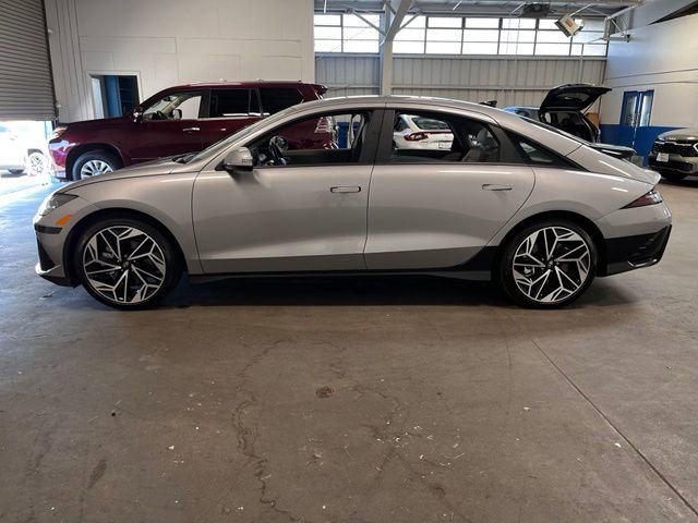 Used 2024 Hyundai Ioniq 6 SEL RWD image 6