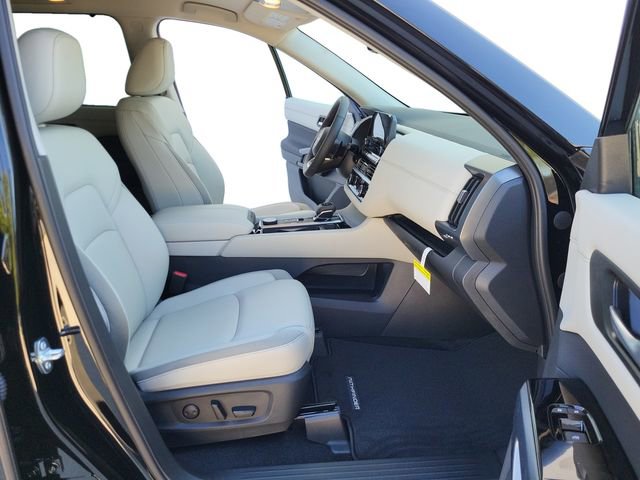 New 2025 Nissan Pathfinder SL image 28
