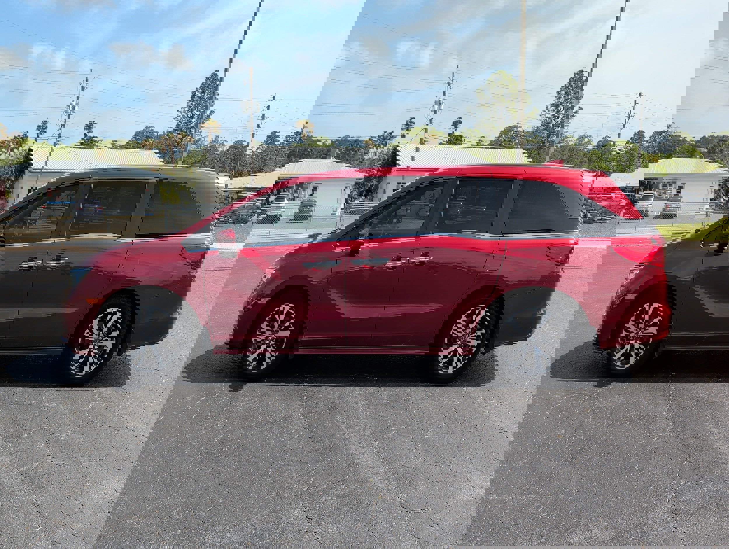 Used 2023 Honda Odyssey Touring image 6