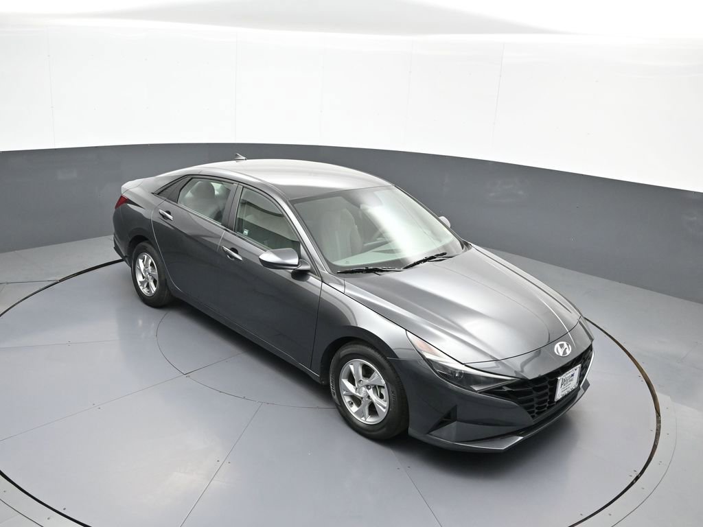 Certified 2021 Hyundai Elantra SE FWD image 35