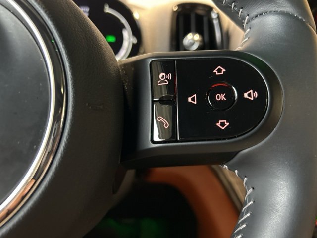 Used 2023 MINI Cooper Countryman SE w/ Storage Package image 13