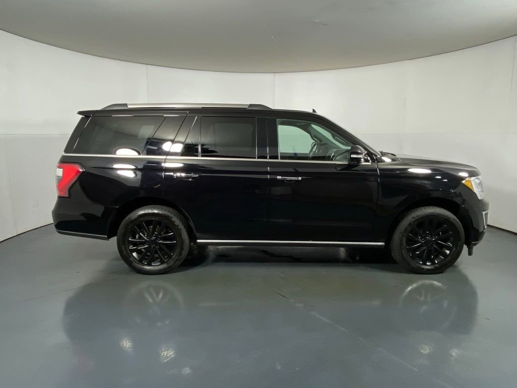 Used 2021 Ford Expedition Limited video 4