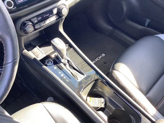 Used 2023 Nissan Kicks SR w/ SR Premium Package image 17