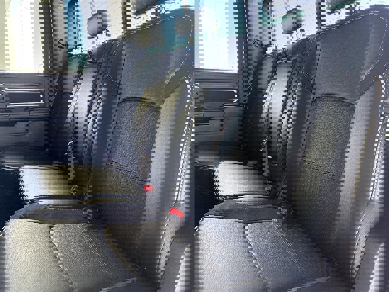 Used 2026 RAM 2500 Laramie image 27