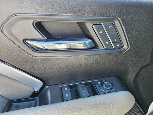 Used 2024 Chevrolet Colorado ZR2 w/ ZR2 Convenience Package III AWD/4WD image 27