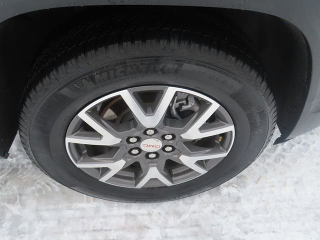 Used 2023 GMC Acadia SLE w/ Driver Convenience Package image 12