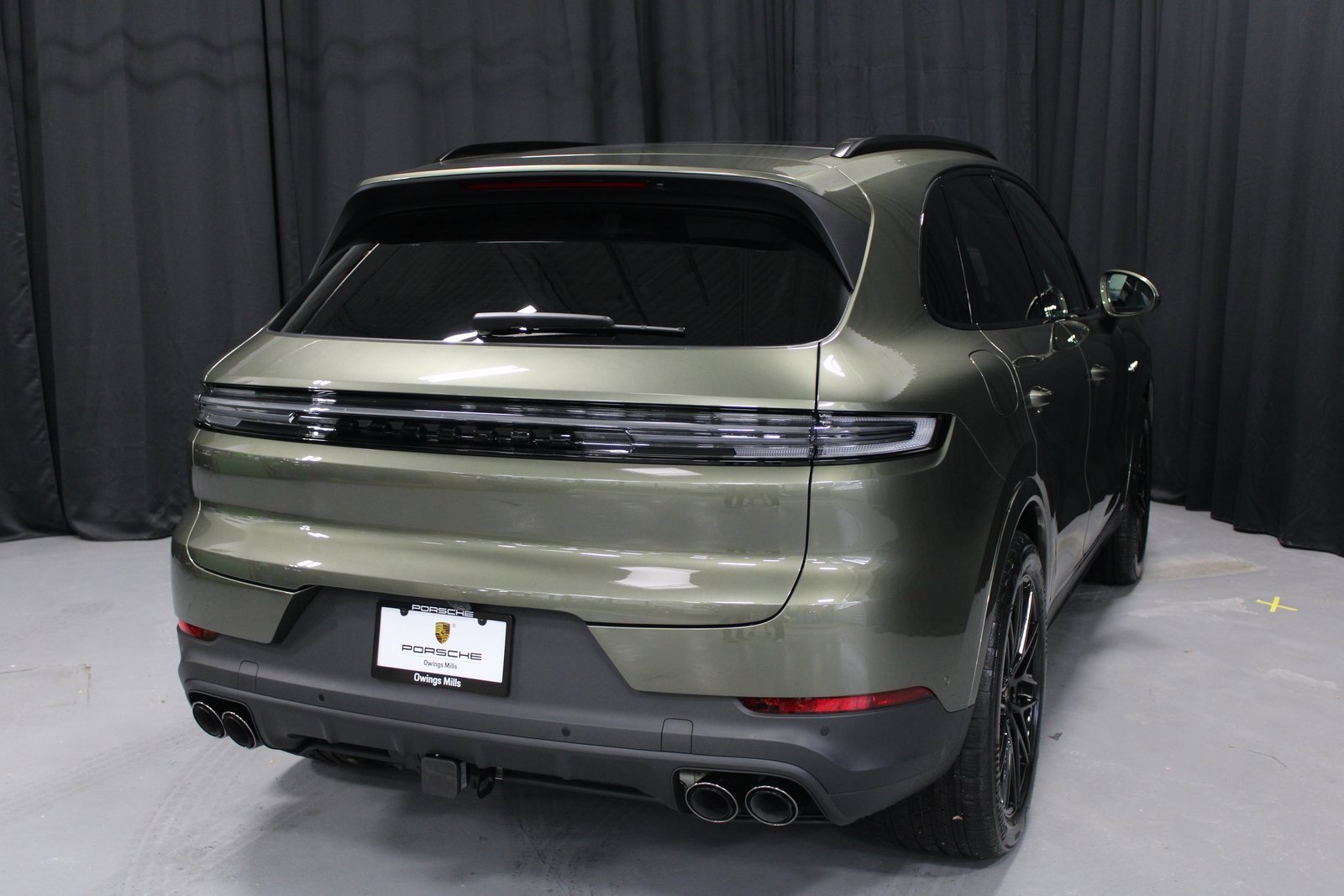 New 2026 Porsche Cayenne E-Hybrid image 8