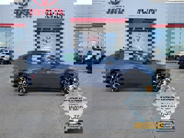 New 2026 Toyota Prius Plug-In Hybrid image 4