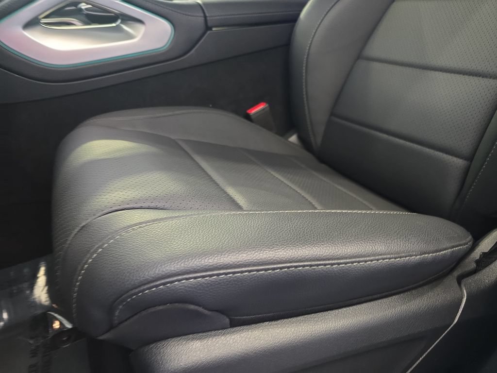 Used 2023 Mercedes-Benz GLE 350 w/ AMG Line Exterior image 33