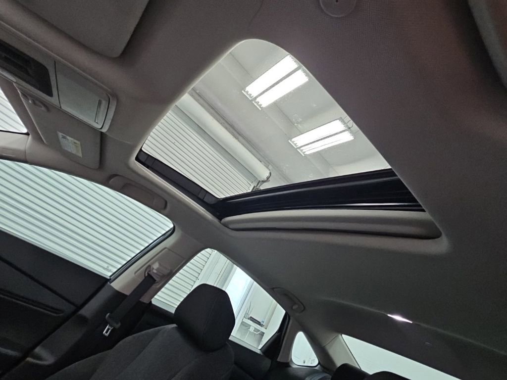 Used 2025 Honda Accord SE image 26