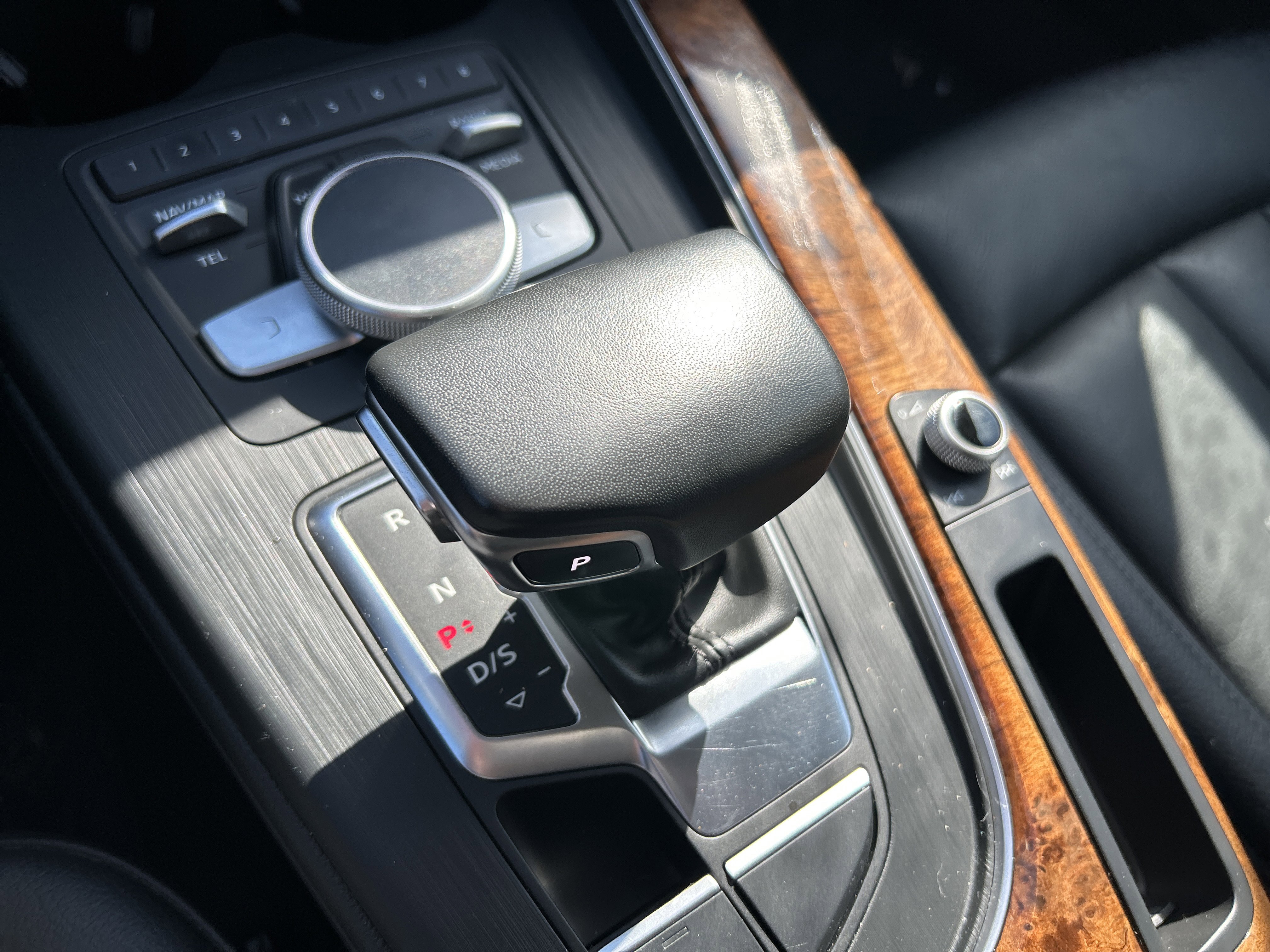 Used 2018 Audi A4 2.0T Premium Plus w/ Premium Plus Package image 24