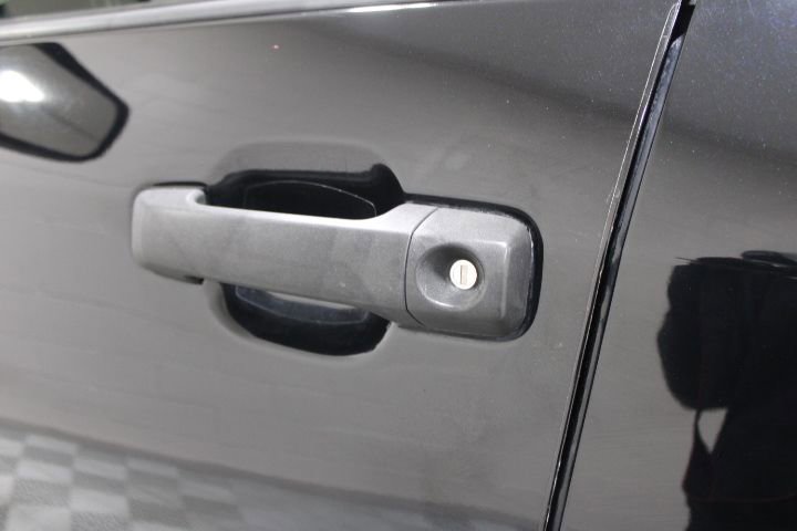 Used 2020 Toyota Tundra SR5 w/ SR5 Upgrade Package image 15