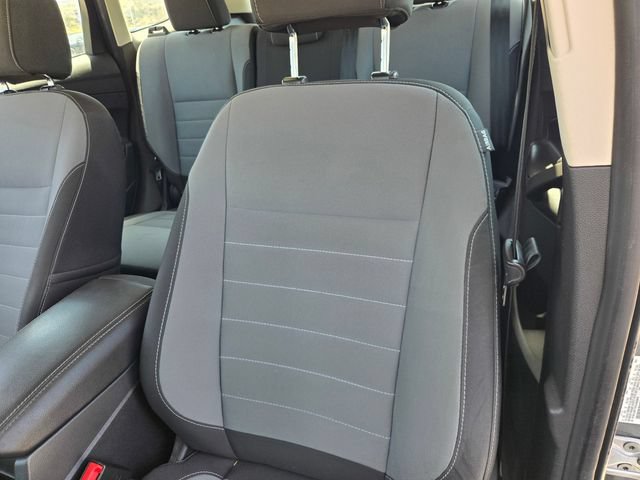 Used 2017 Ford Escape S FWD image 15