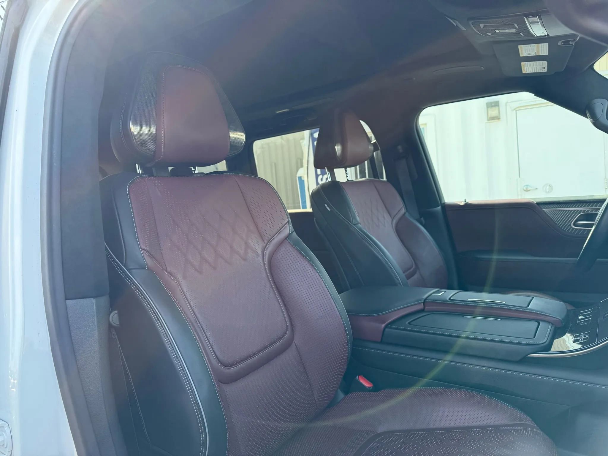 Used 2025 INFINITI QX80 Autograph image 35