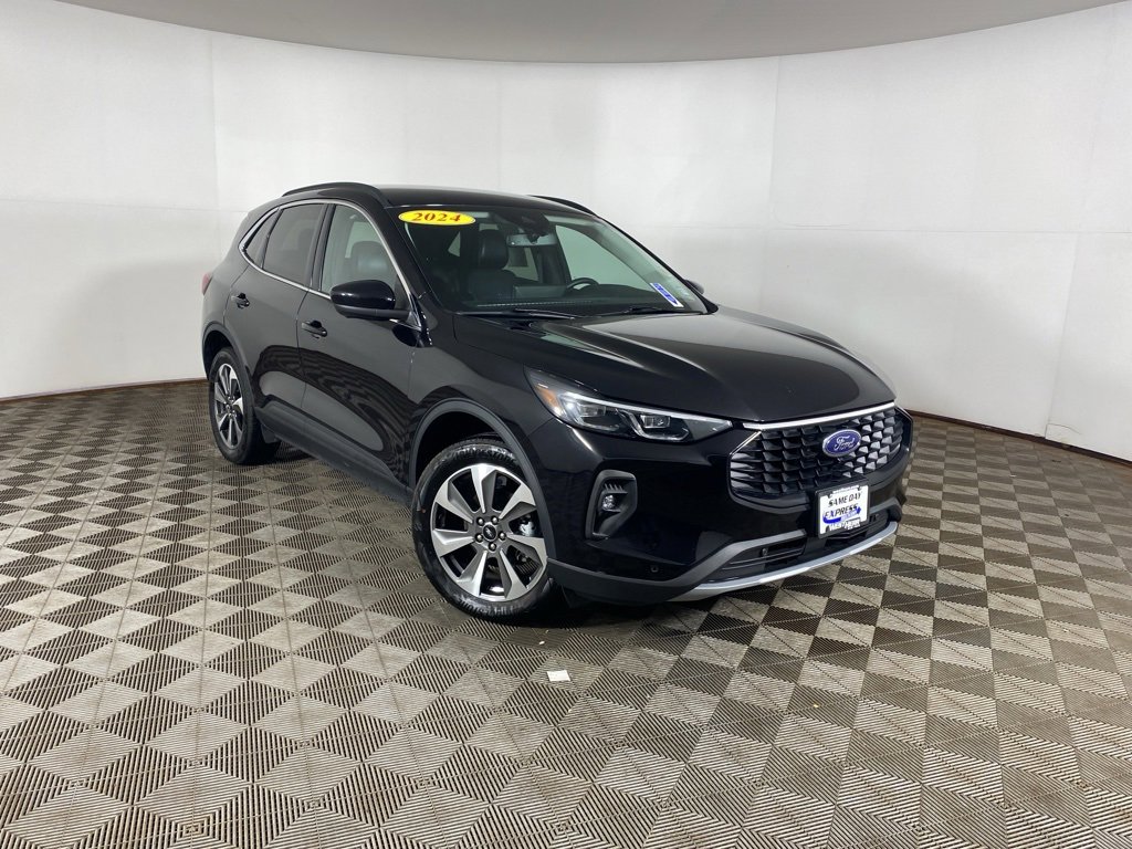 Used 2024 Ford Escape Platinum