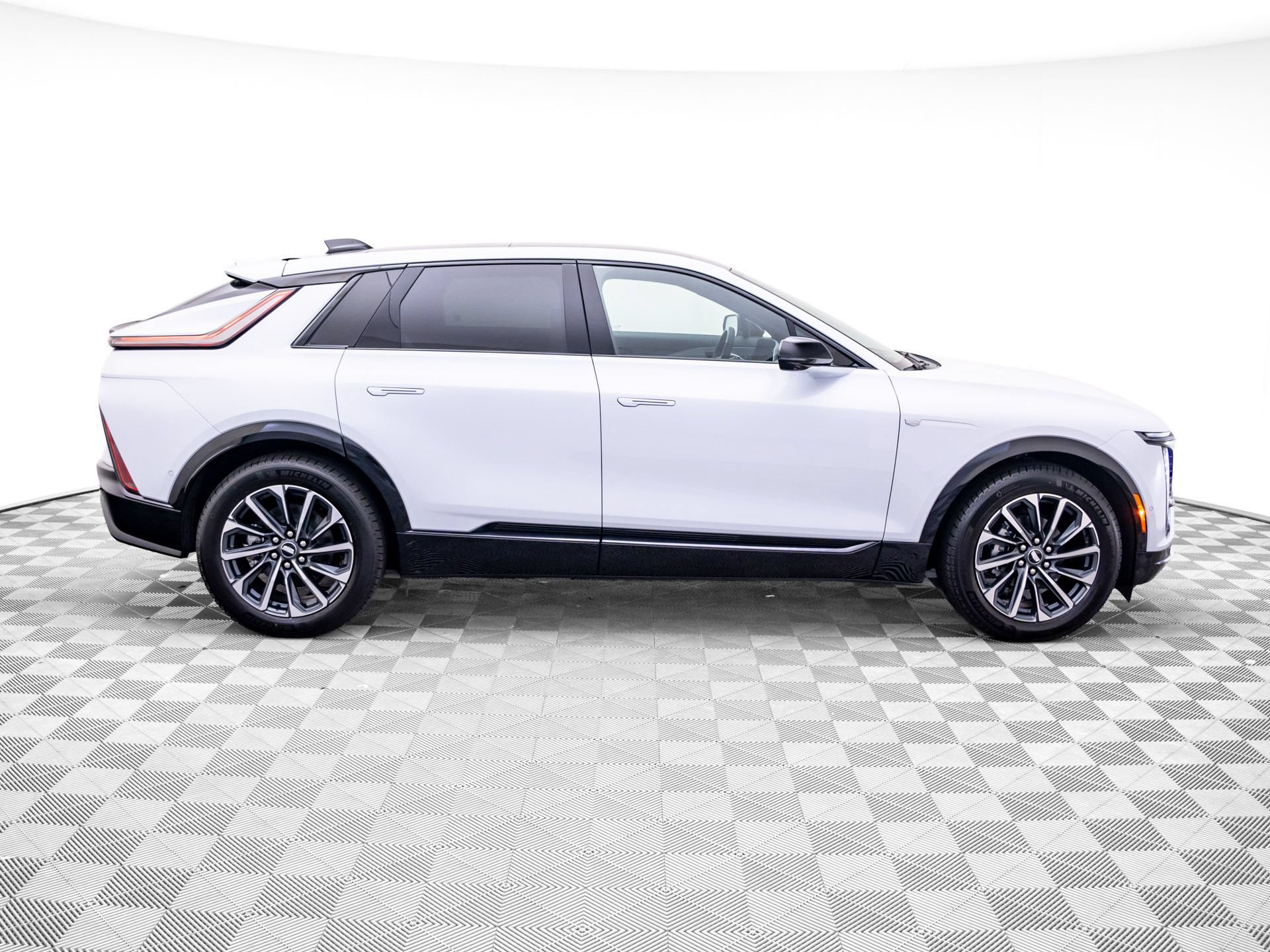 New 2027 Cadillac Lyriq Premium Sport AWD/4WD image 6