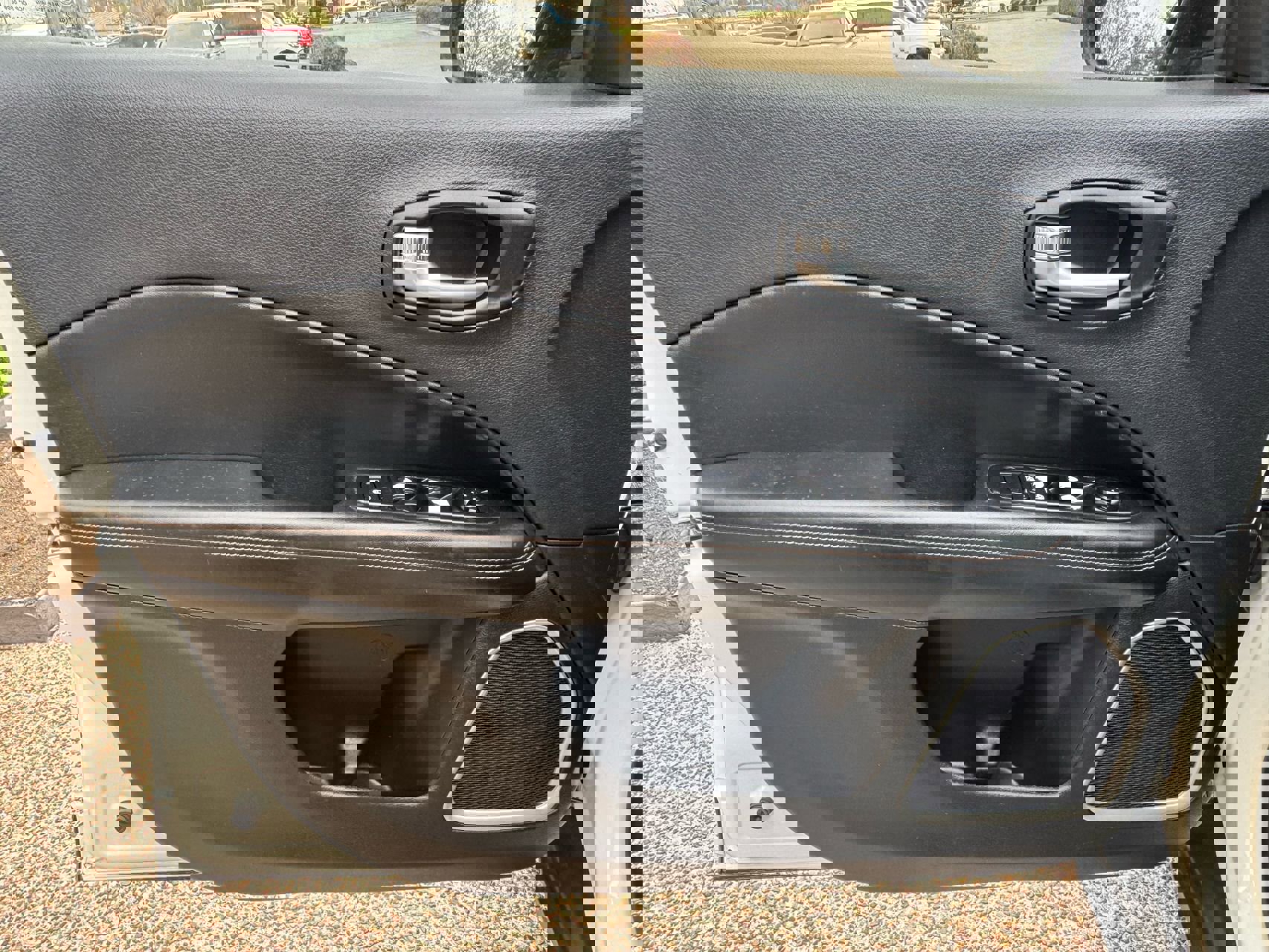 Used 2019 Jeep Compass Latitude w/ Popular Equipment Group image 25