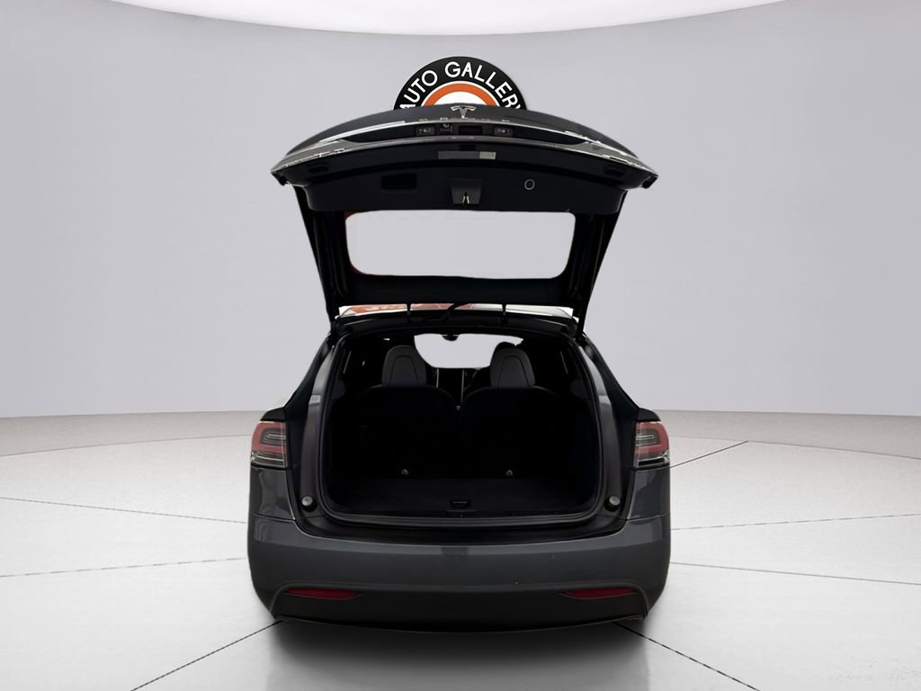 Used 2017 Tesla Model X 75D image 27