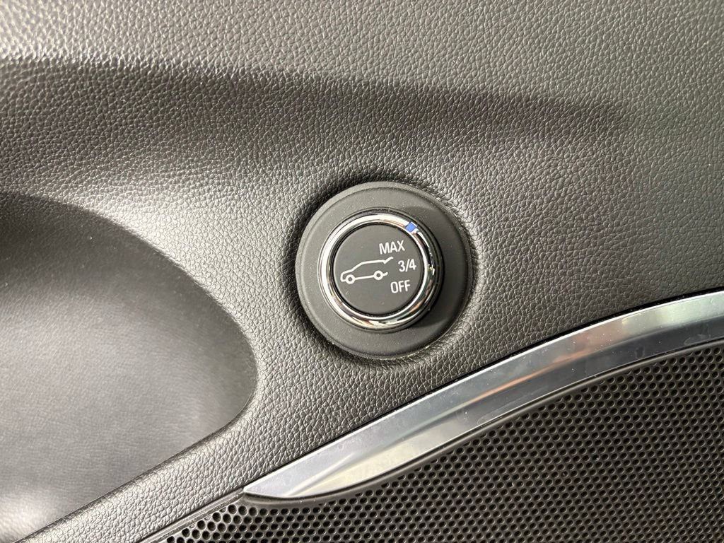 Used 2022 Buick Enclave Premium FWD image 20