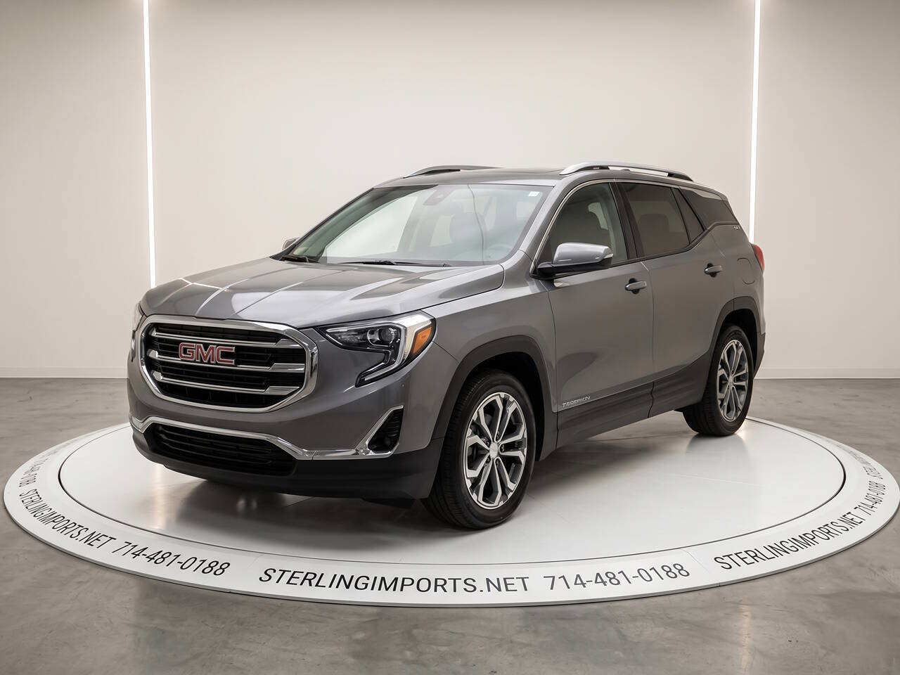 Used 2019 GMC Terrain SLT w/ Preferred Package FWD image 1