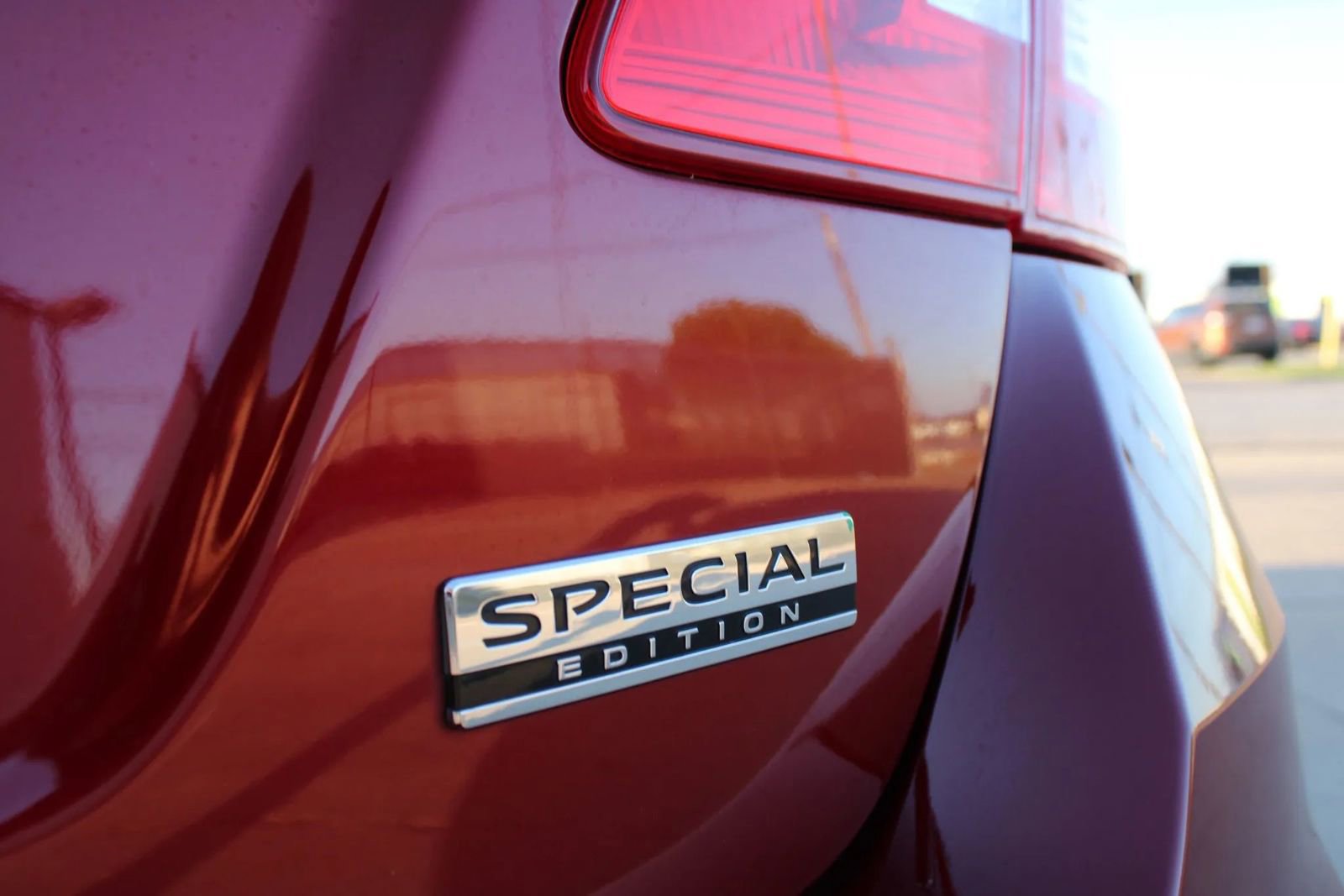 Used 2019 Nissan Sentra SV w/ Special Edition Package image 11