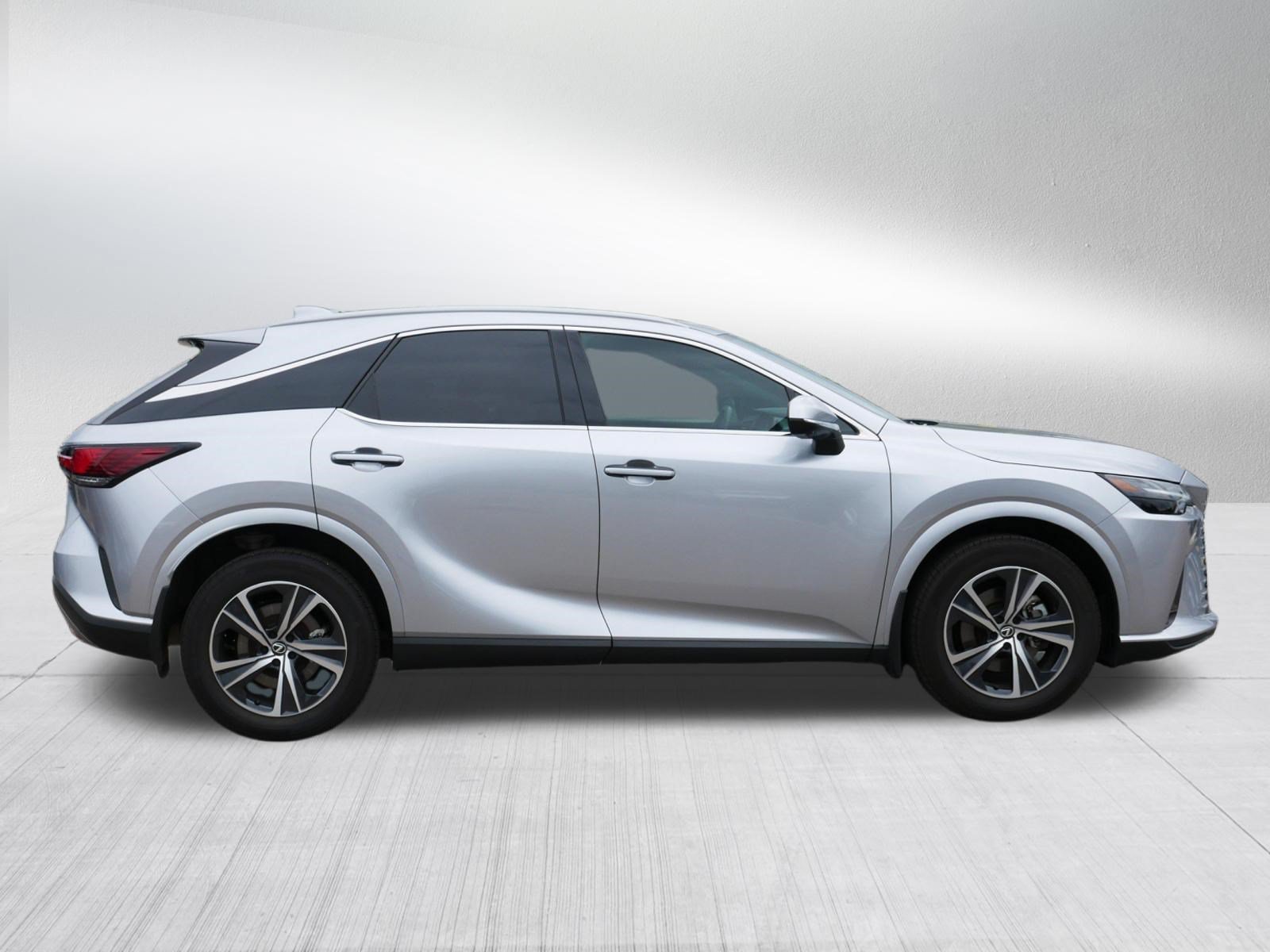 Used 2024 Lexus RX 350 AWD image 8
