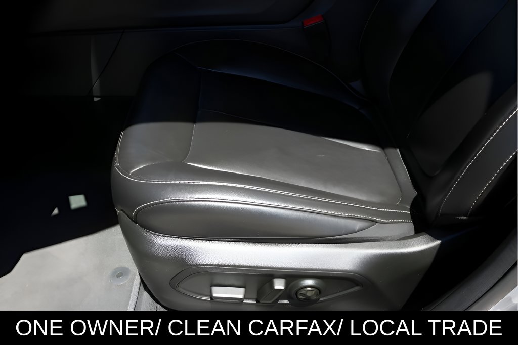 Used 2025 Jeep Grand Cherokee Limited RWD image 12