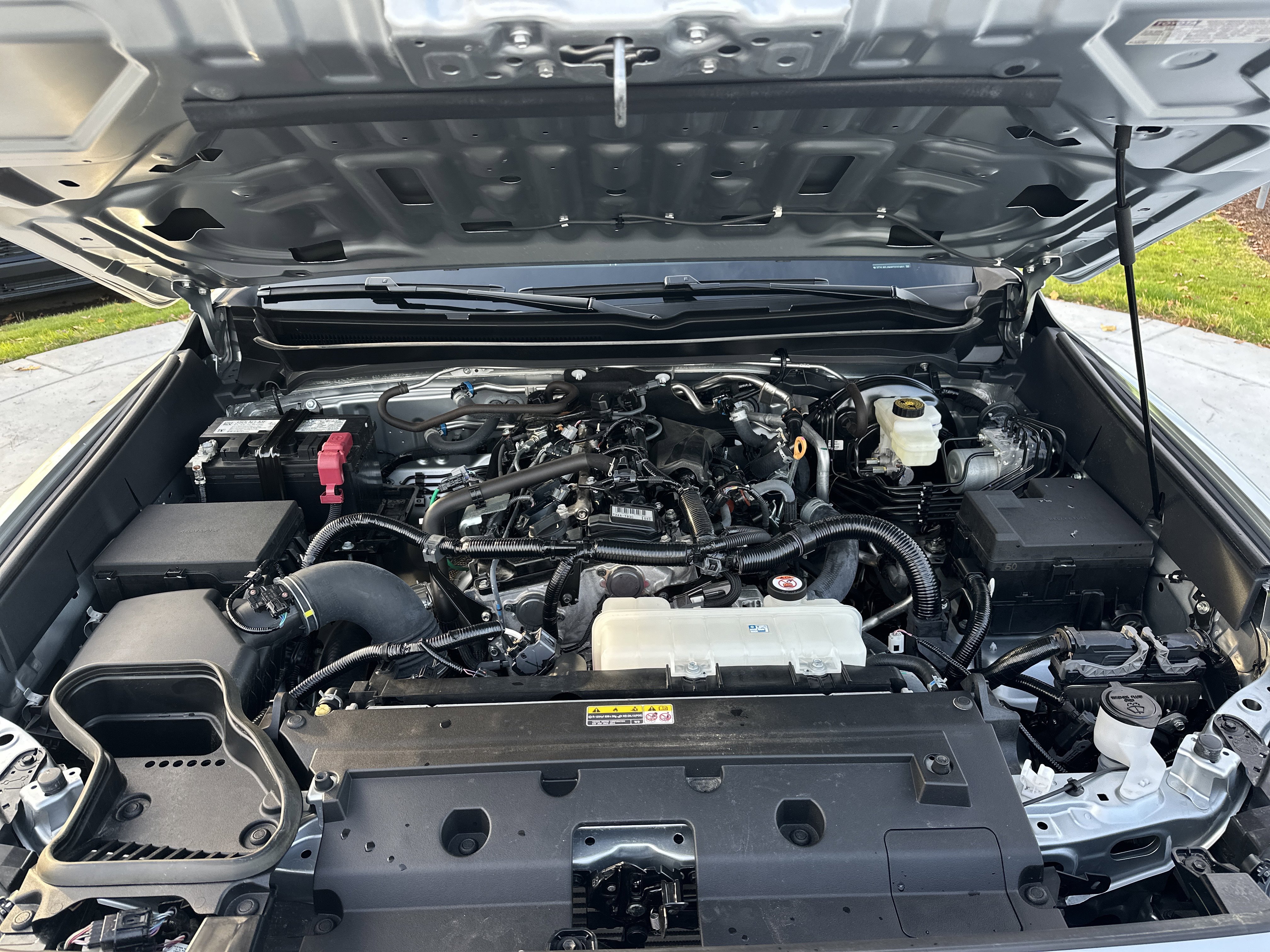 Certified 2024 Toyota Tacoma SR5 image 33