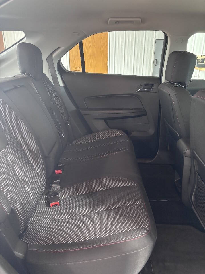 Used 2017 Chevrolet Equinox LS AWD/4WD image 8