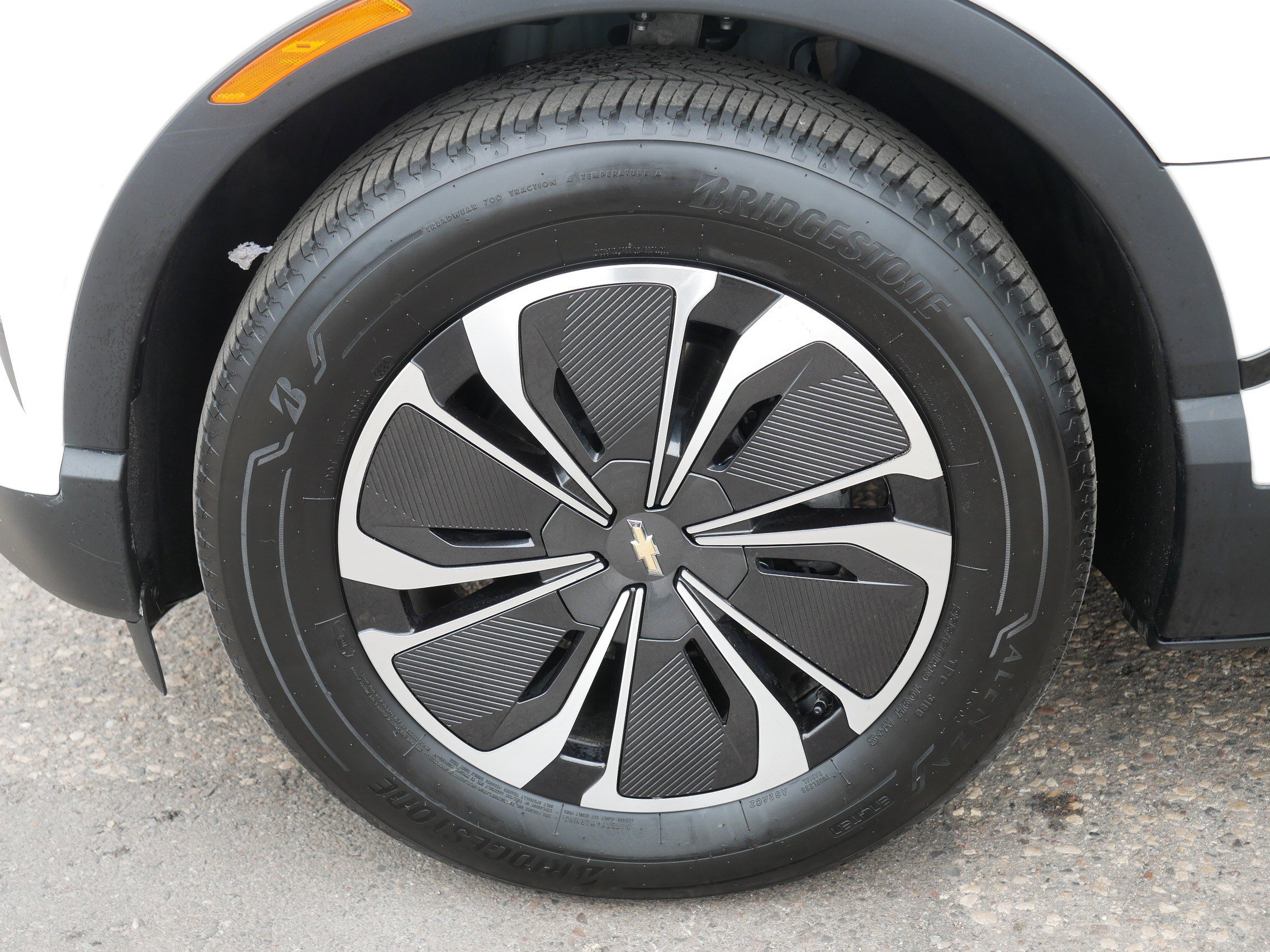 Used 2024 Chevrolet Blazer EV LT image 15