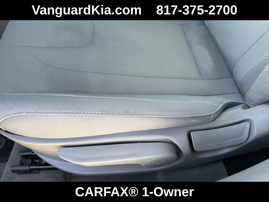 Used 2023 Hyundai Elantra SEL FWD image 16