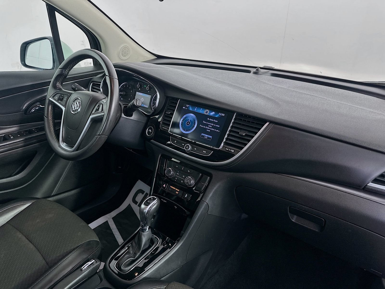 Used 2021 Buick Encore Preferred FWD image 28