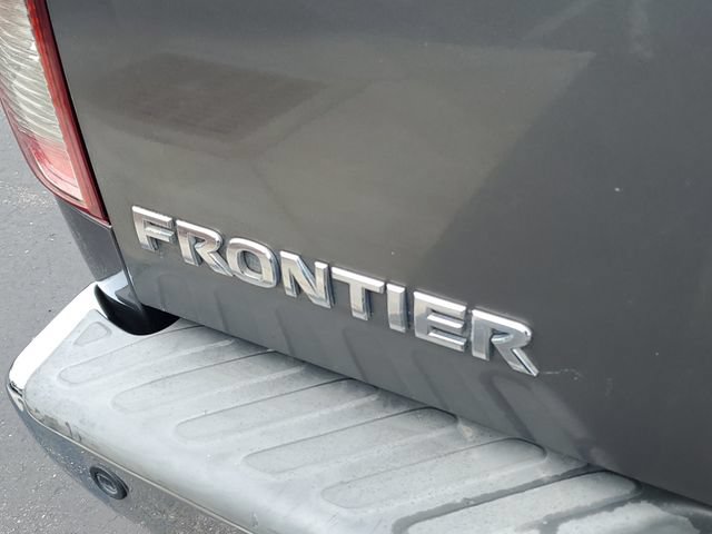 Used 2016 Nissan Frontier SV w/ SV Value Truck Package AWD/4WD image 7