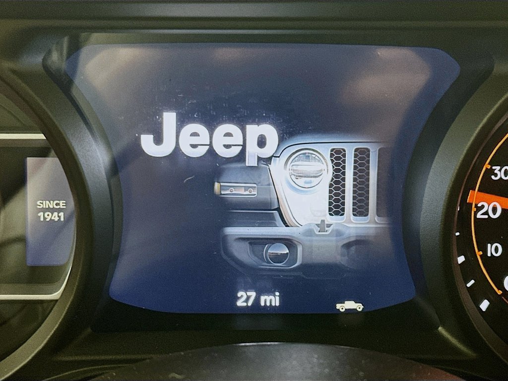 New 2026 Jeep Gladiator Sport AWD/4WD image 11