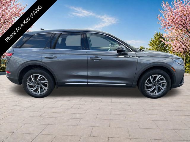 Used 2024 Lincoln Corsair AWD w/ Equipment Group 101A image 9